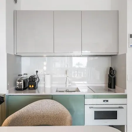 Διαμέρισμα Le Coq Debussy - Parking - Ac - Wifi *